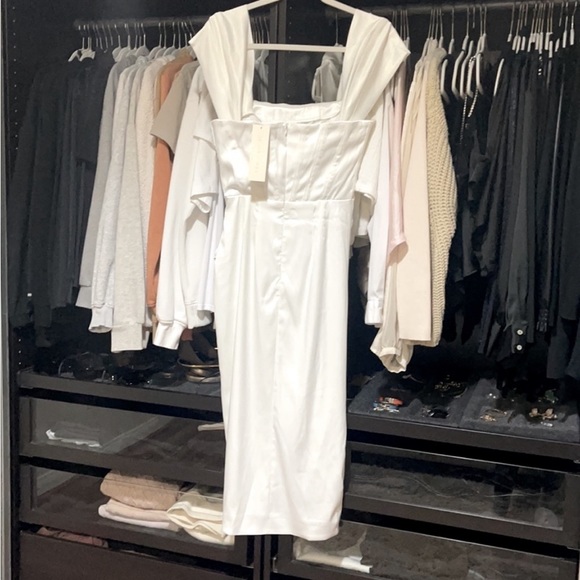 Satin Off Shoulder Cocktail Dress - Picture 4 of 5